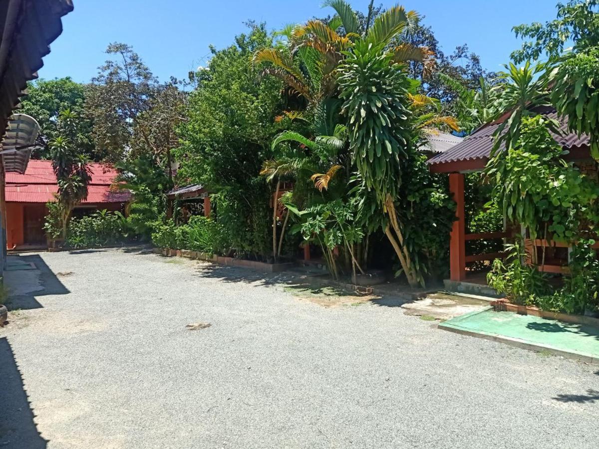 Hotel Pina House Kep Esterno foto