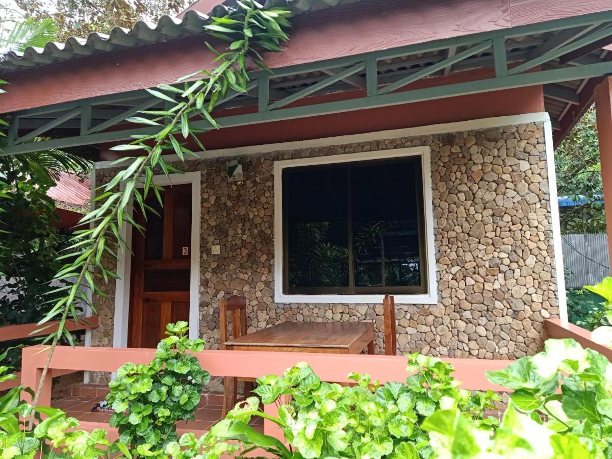Hotel Pina House Kep Esterno foto